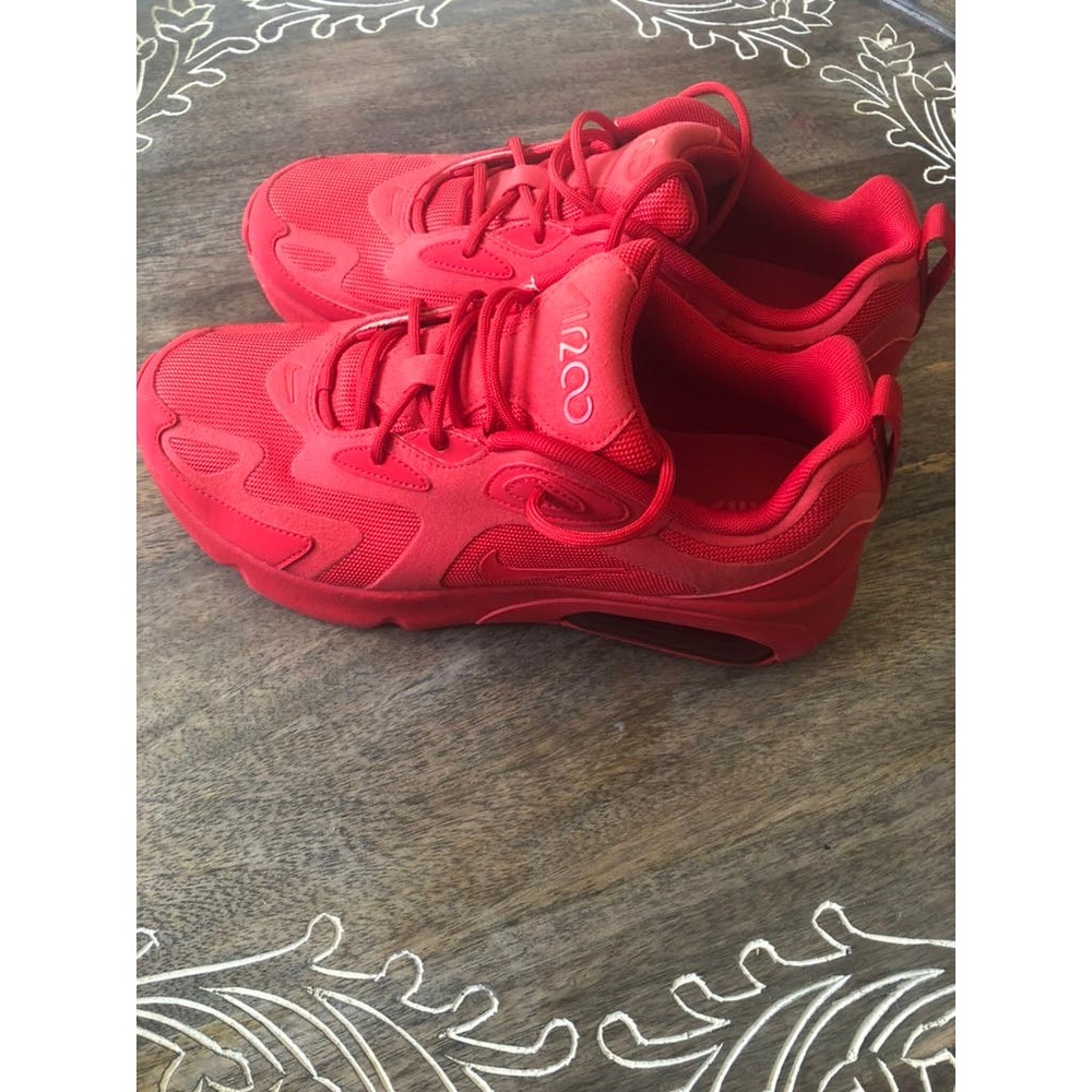 Nike Air Max 200 Triple Red Tennis Shoes